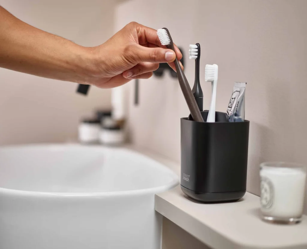 Toothbrush Jar Manufacturer