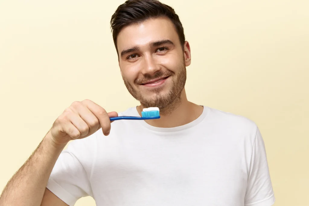 Adult Toothbrush Jar in India